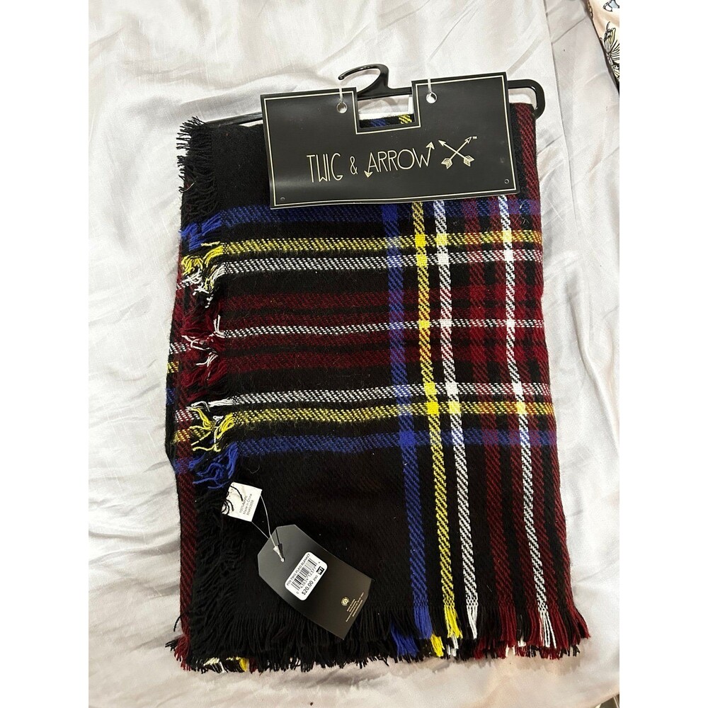 Twig & Arrow scarf